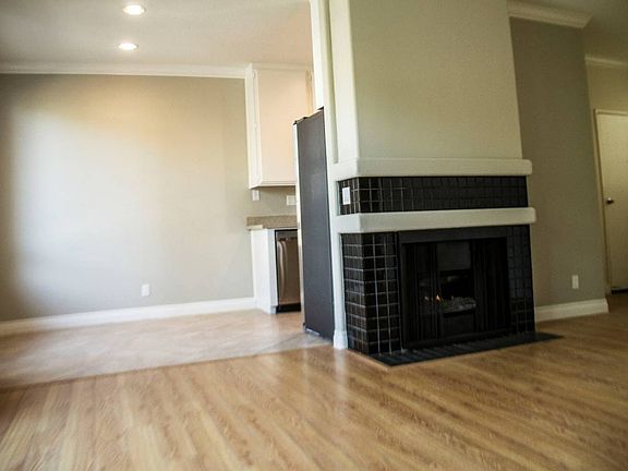 4th image of 12810 Caswell Ave APT 101