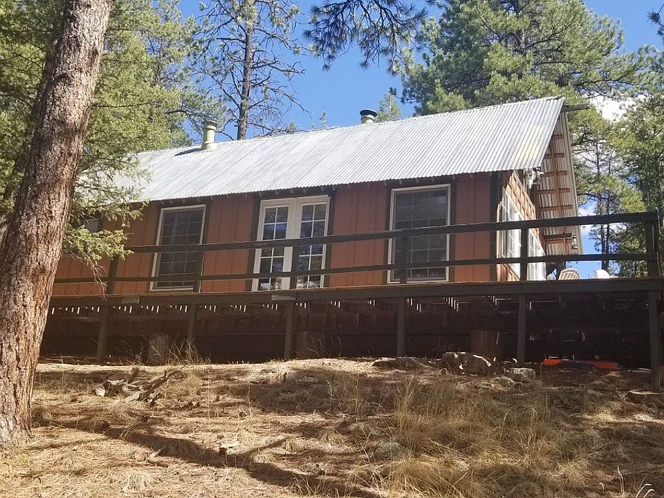 1st image of 709 Spruce Dr