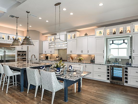 Gourmet Kitchen - Biscayne II at Star Farms