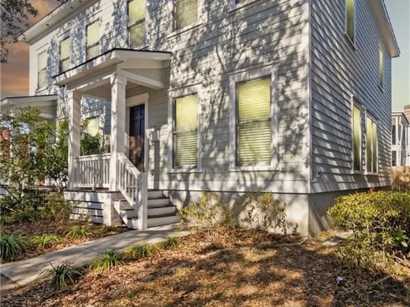 504 E Henry Street, Savannah, GA 31401