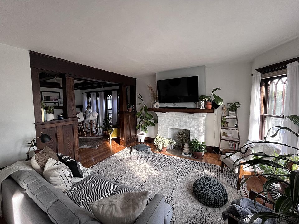 Living Room, view from Entry Way