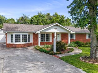 141 Gardenia Ave NW, Cleveland, TN 37312