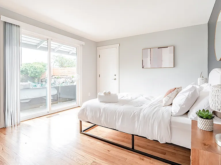 17271 NE 7th Pl — Photo 12