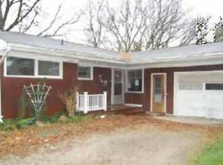 10489 Grand Blanc Rd, Gaines, MI 48436