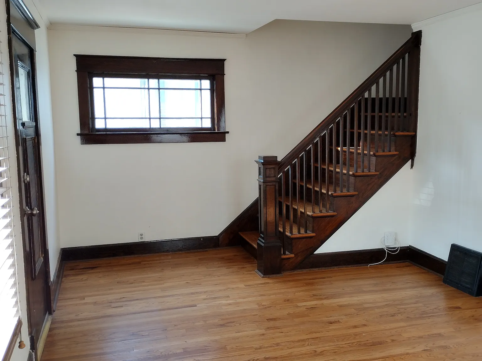 2 bed, 1012 sqft, $1,500 — Photo 4