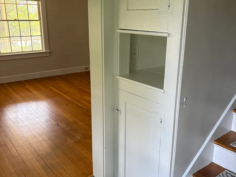 15 Ridgewood Ave — Photo 13