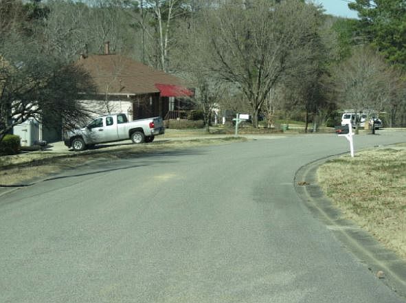 2nd image of 1731 Gardenridge Rd