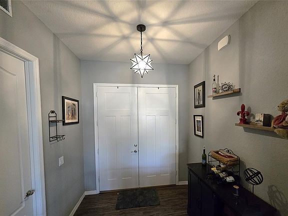 2nd image of 2034 Trail Cut Rd