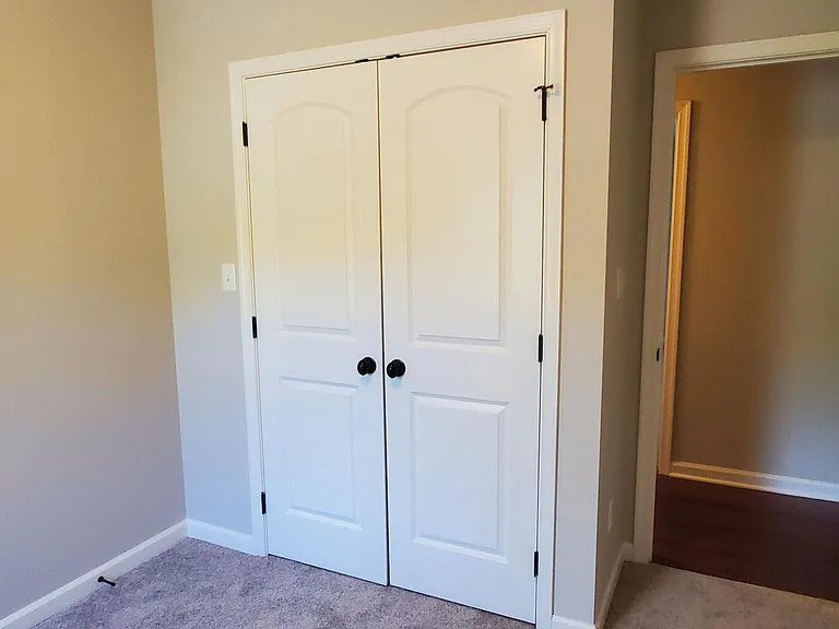 Second Bedroom - Closet