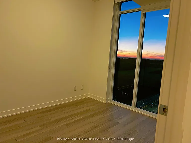 3079 Trafalgar Rd #1405 — Photo 7
