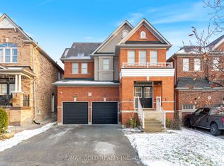 7 Gardenbrooke Trl, Brampton, ON L6P 3L1