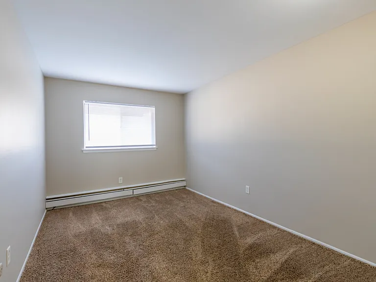 Park Forest Apartments — Photo 7