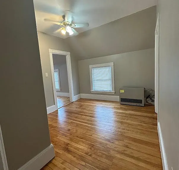 583 Main St #6 — Photo 5