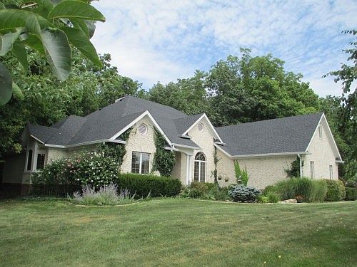 2nd image of 7670 Larkspur Dr