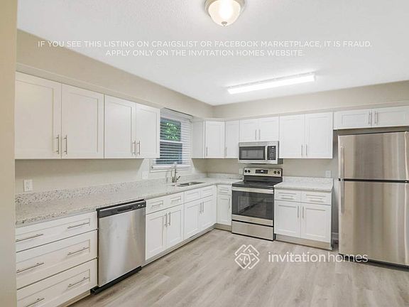 3rd image of 206 Park Ave