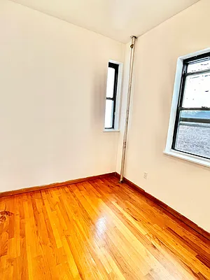 Rented by Compass | media 11