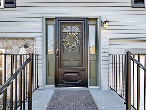 5th image of 7232 Glacier Pointe Dr