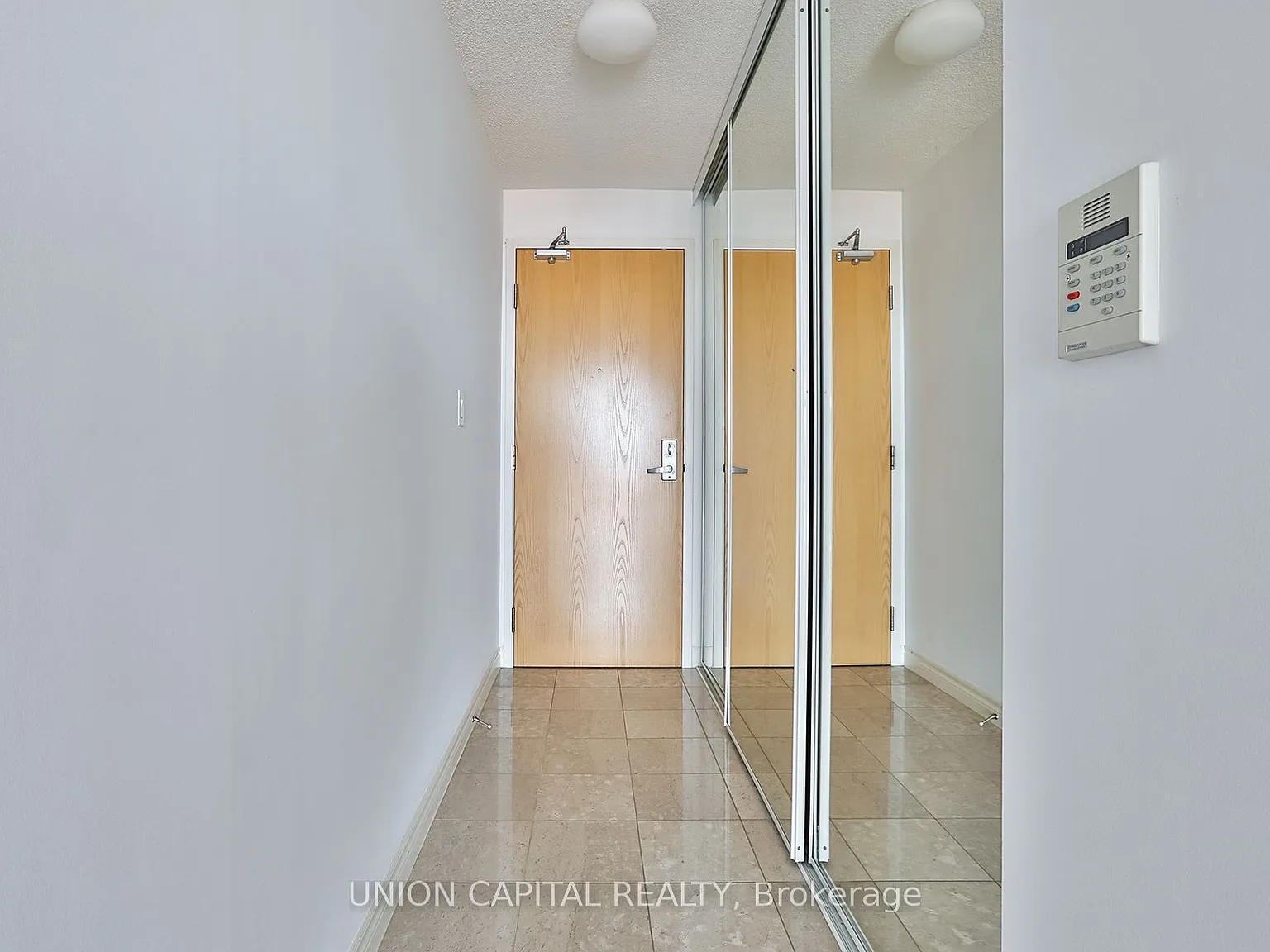 1 bed, $2,200 — Photo 3