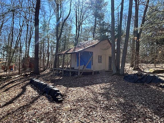 3rd image of 1796 Morrison Hill Rd