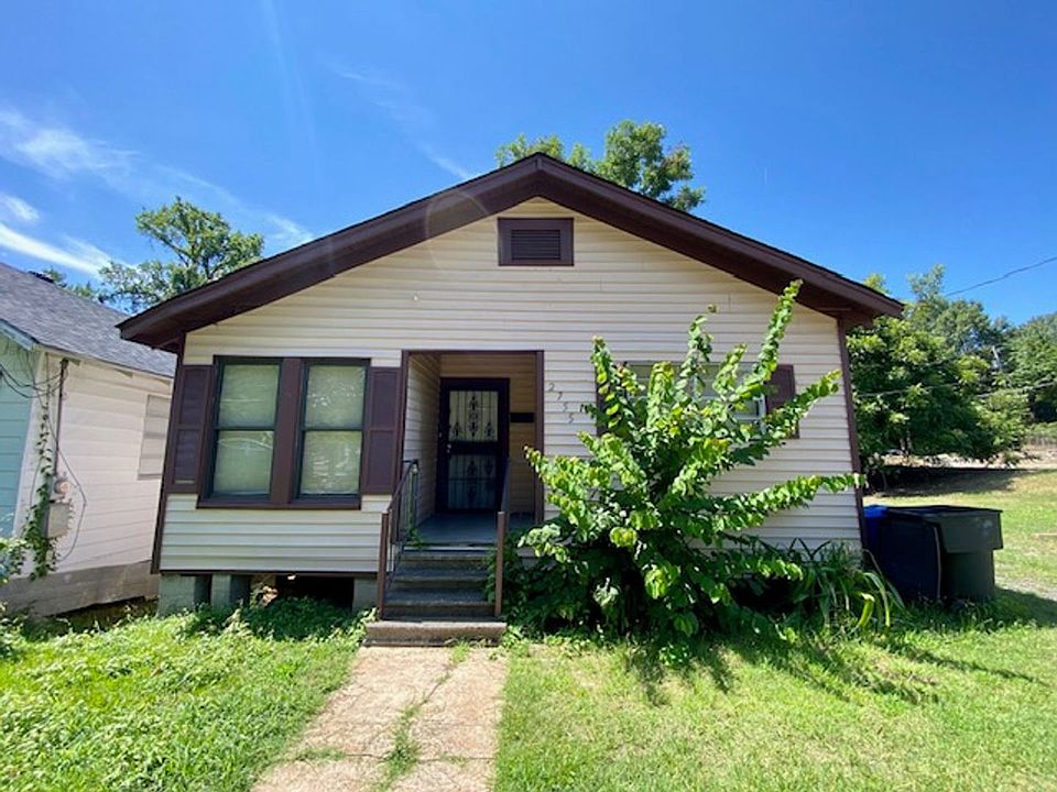 1st image of 2755 Milam St