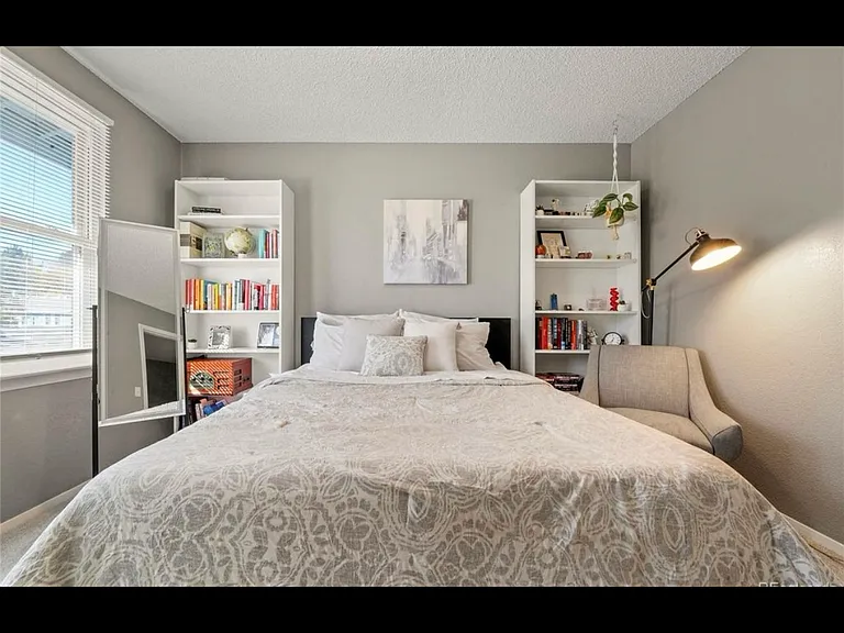 11687 E Cedar Ave — Photo 20