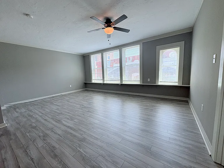 7 W Philadelphia St #3F — Photo 7