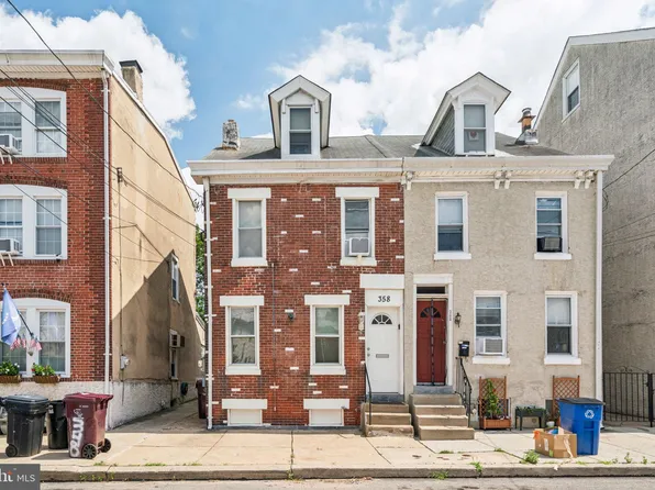 358 Prospect Ave, Bridgeport, PA 19405