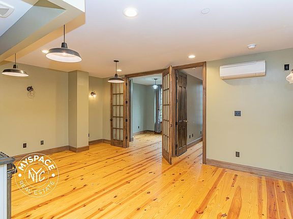 2nd image of 45 Newell St APT 4A