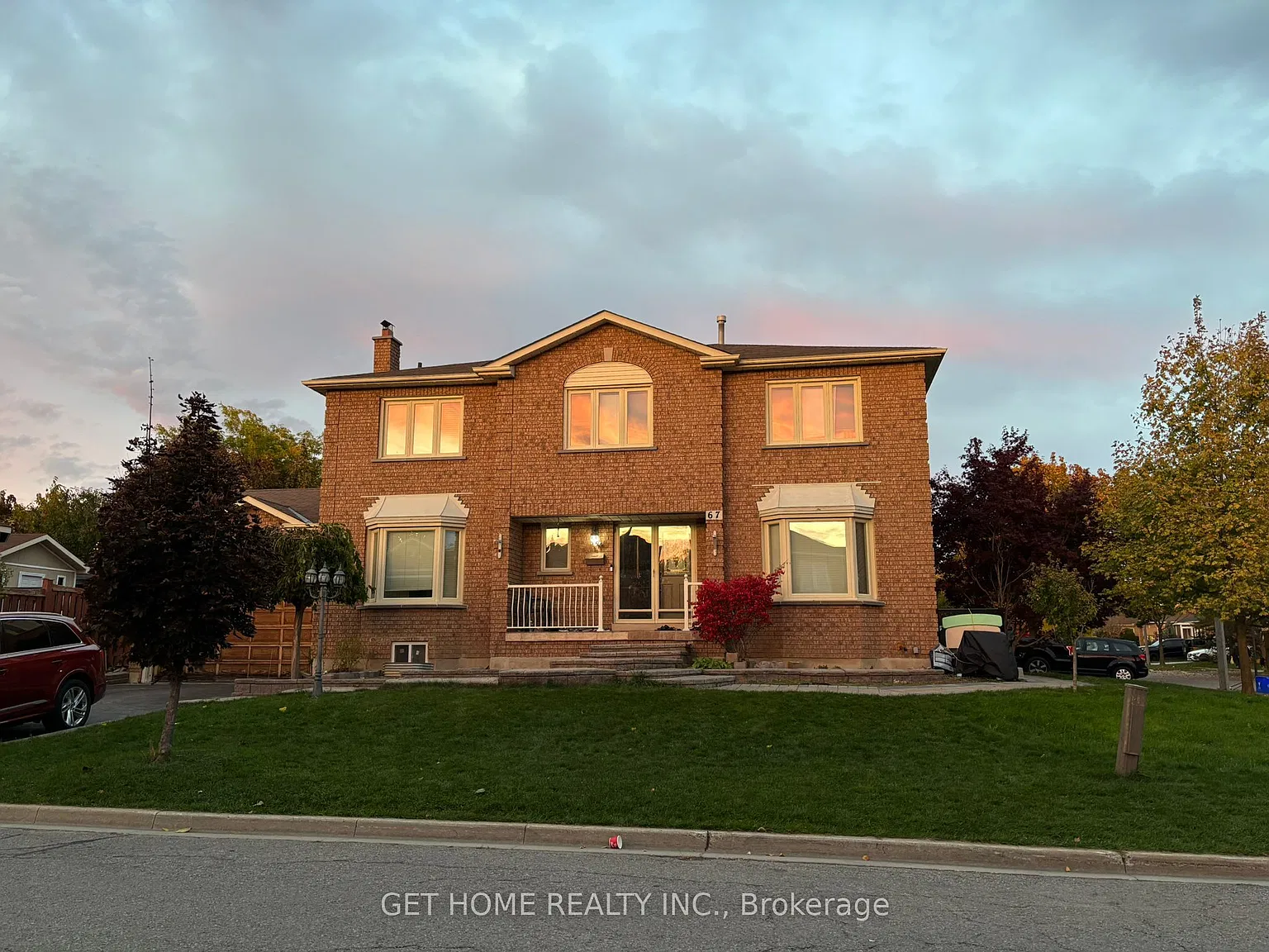 4 bed, $3,200 — Photo 2