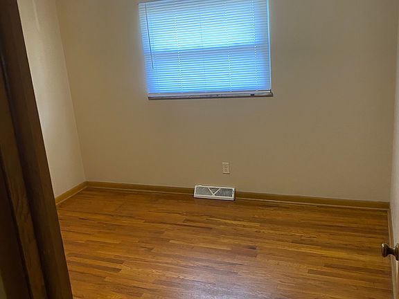 5th image of 1486 Cornett Dr
