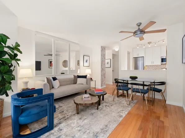 233 East 86th Street image 1 of 14