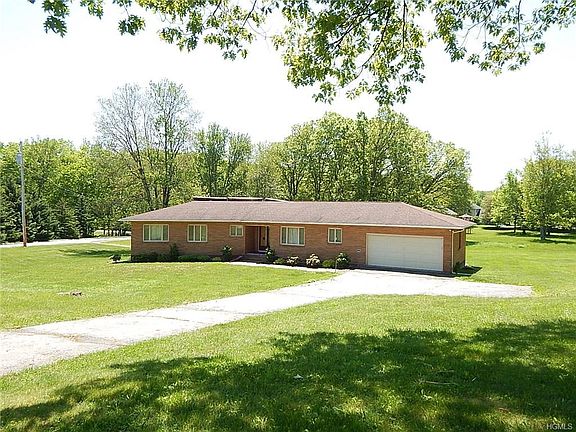 2nd image of 138 Glenmere Ave