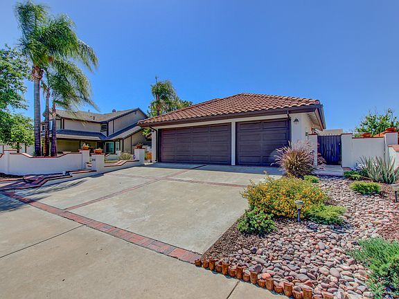 2nd image of 25404 Coraltree Ct