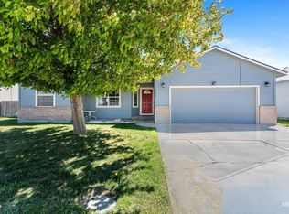 1505 Peregrine Dr, Mountain Home, ID 83647