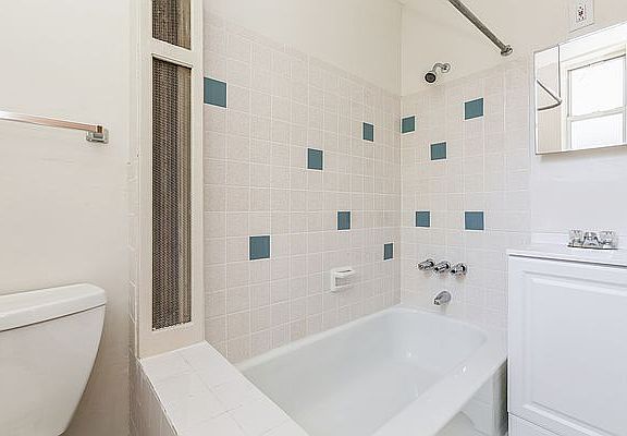 4th image of 41-32 53rd St #3