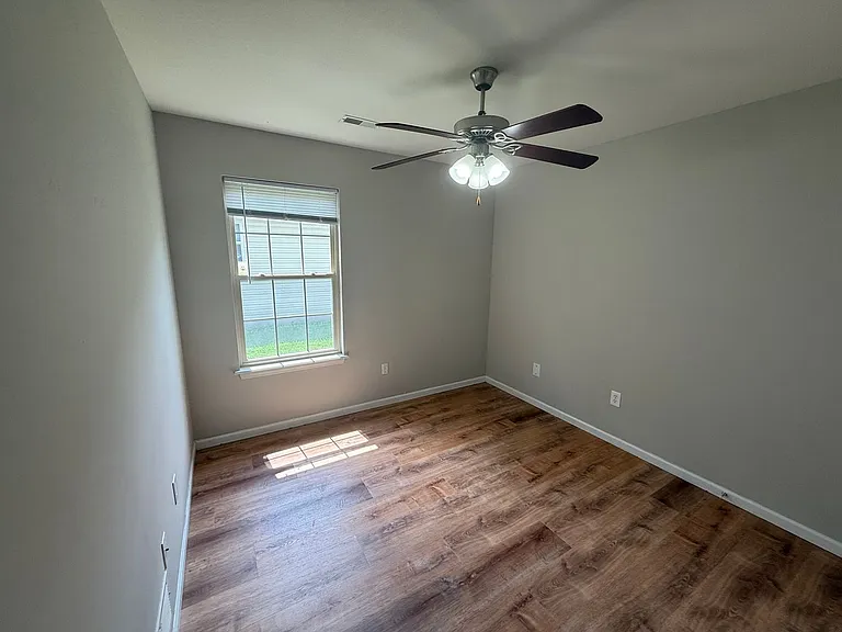 1432 Bodie Dr — Photo 27