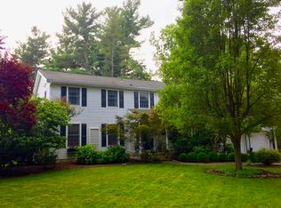 3 Sandy Ln, Ewing, NJ 08628