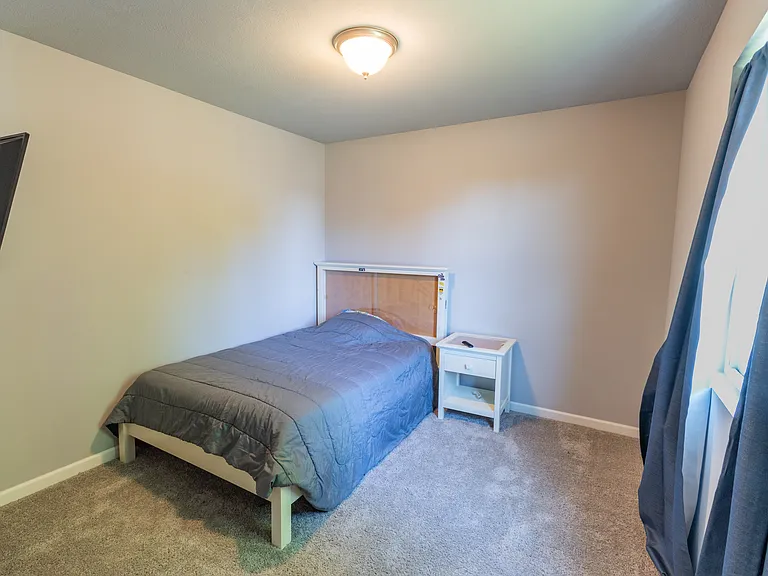 25091 Front Ave — Photo 18