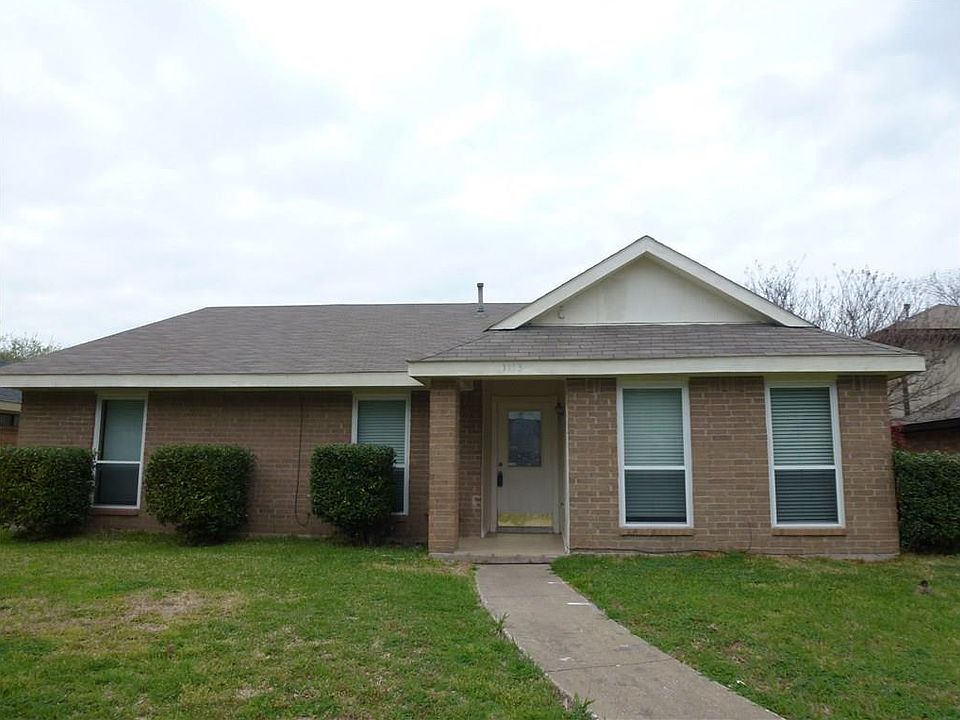 1st image of 1113 Carriagehouse Ln