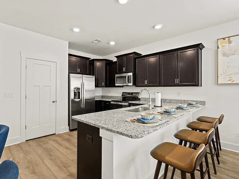 Northside Townhomes — Photo 7