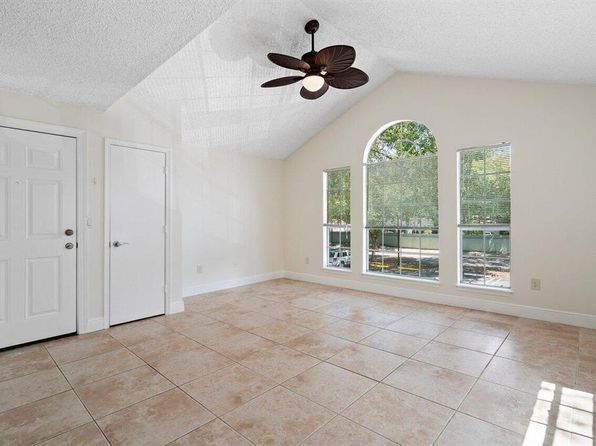 1275 Crystal Way APT B