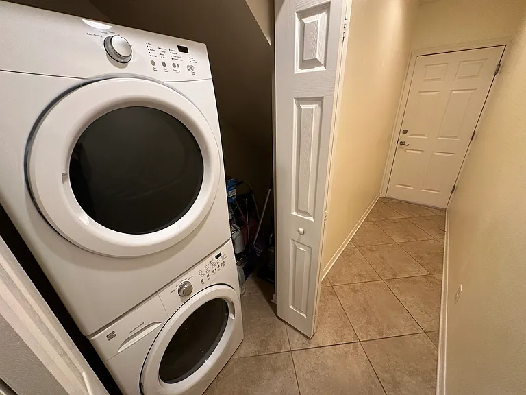 4122 Overture Cir — Photo 26