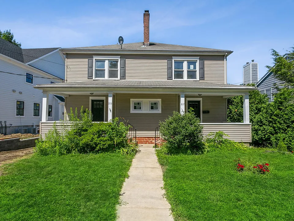 215 Purchase St #A