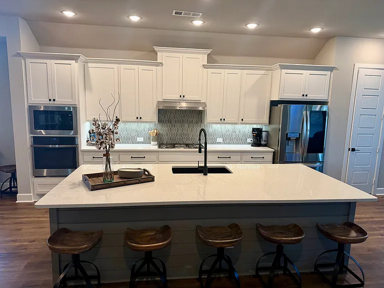 2413 Stella Ln — Photo 21