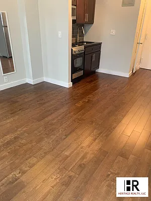 Rented by Heritage Realty LLC | media 8