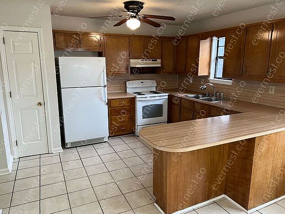4th image of 5457 Nottinghill Dr