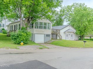 835 E Lincoln Rd, Alcoa, TN 37701