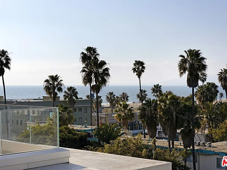1705 Ocean Ave #107 — Photo 43