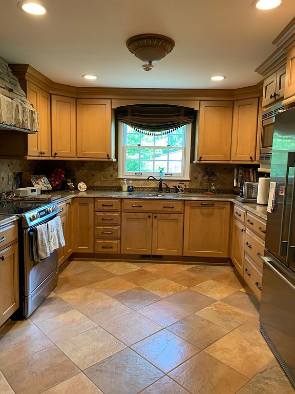 5624 Mark Dale Dr - Property Image