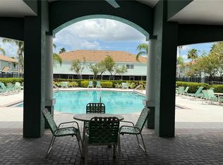 2261 Fluorshire Dr, Brandon, FL 33511